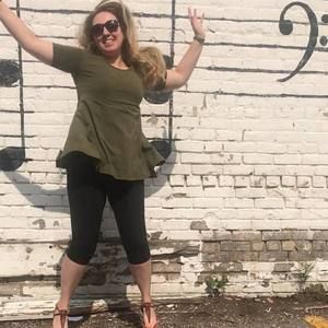 Meet your Posher, Caroline